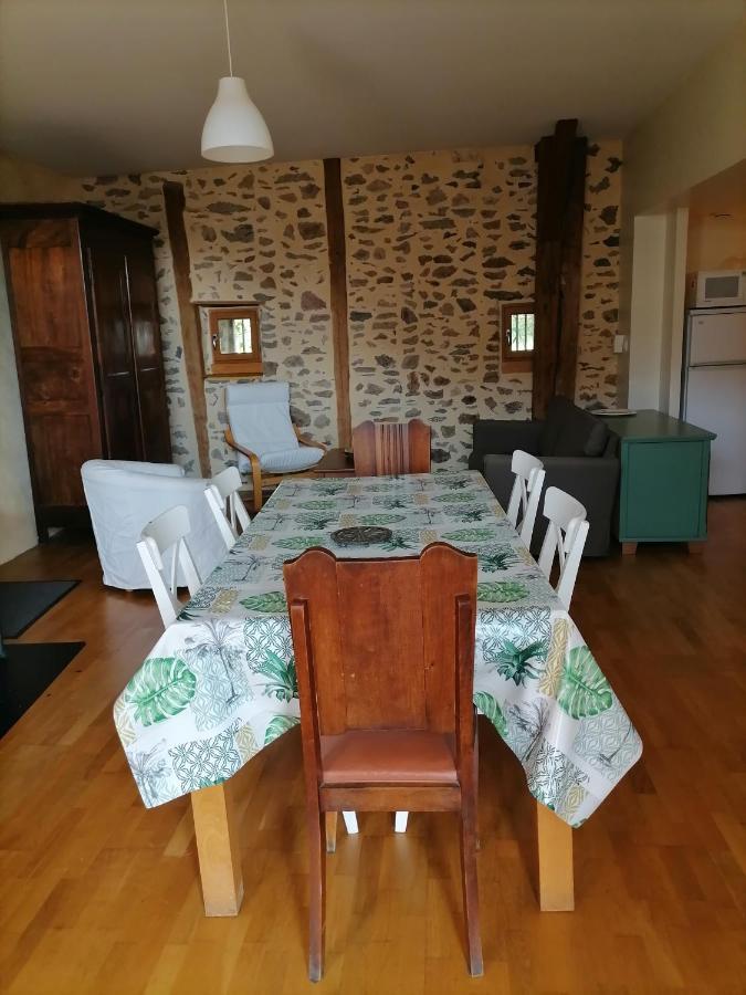 Apartamento Le Relais D'Anglards Exterior foto